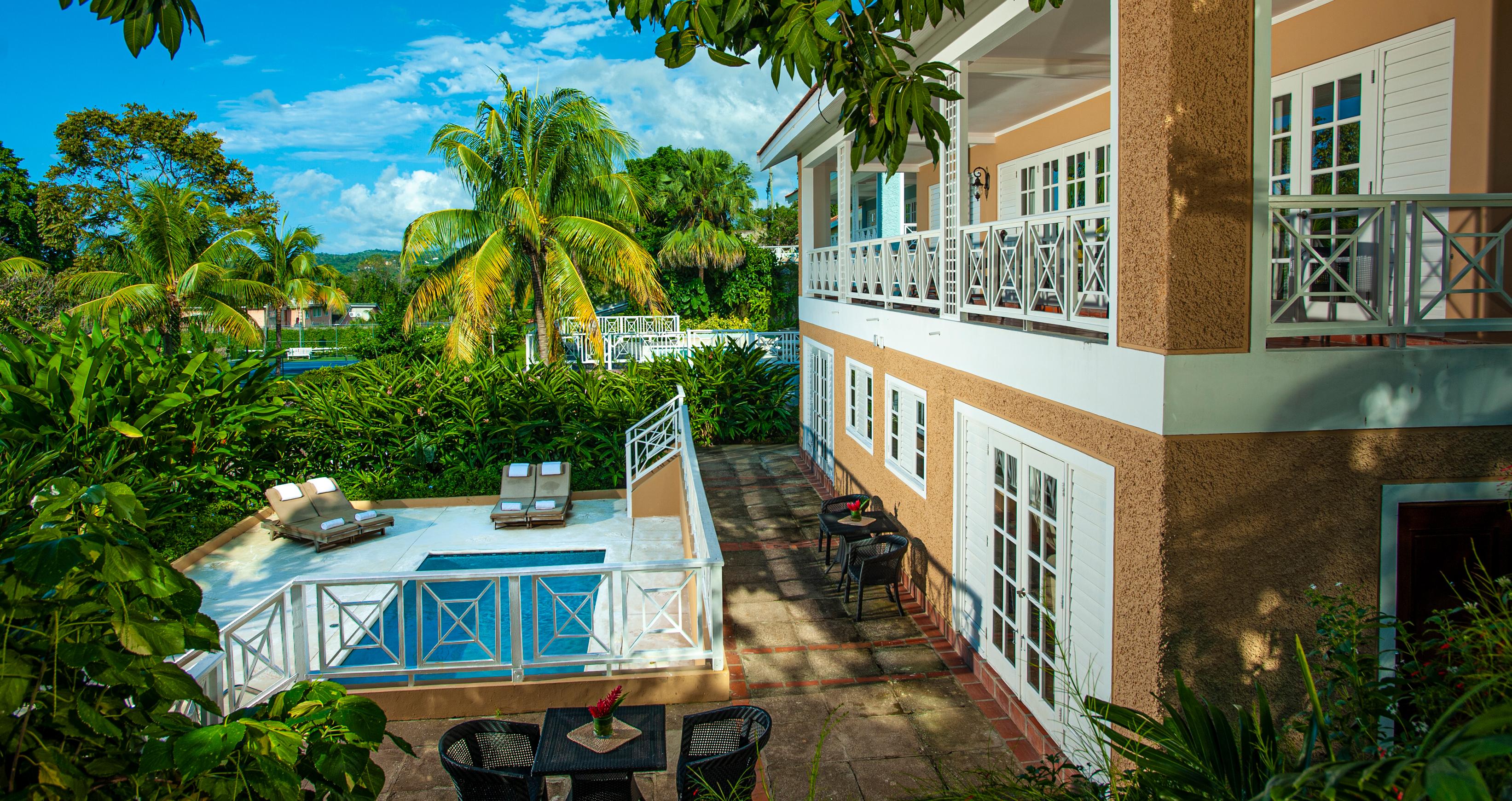 Sandals Ochi Beach Resort All Inclusive (Adults Only) オーチョ・リオス エクステリア 写真